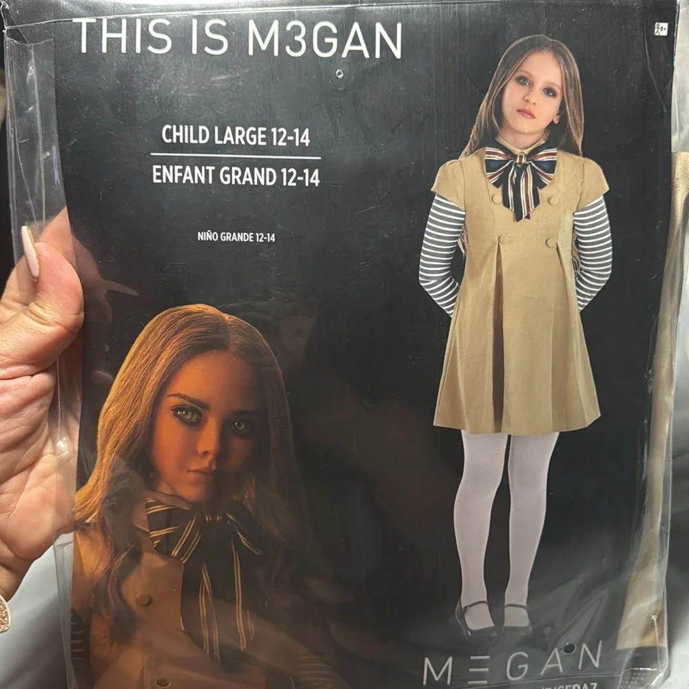 Megan Child Large Costume NEW official, Universal Studios